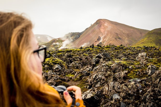 landmannalaugar-hiking-day-tour-highlands-of-iceland-crossing-the-laugahraun-lava-field