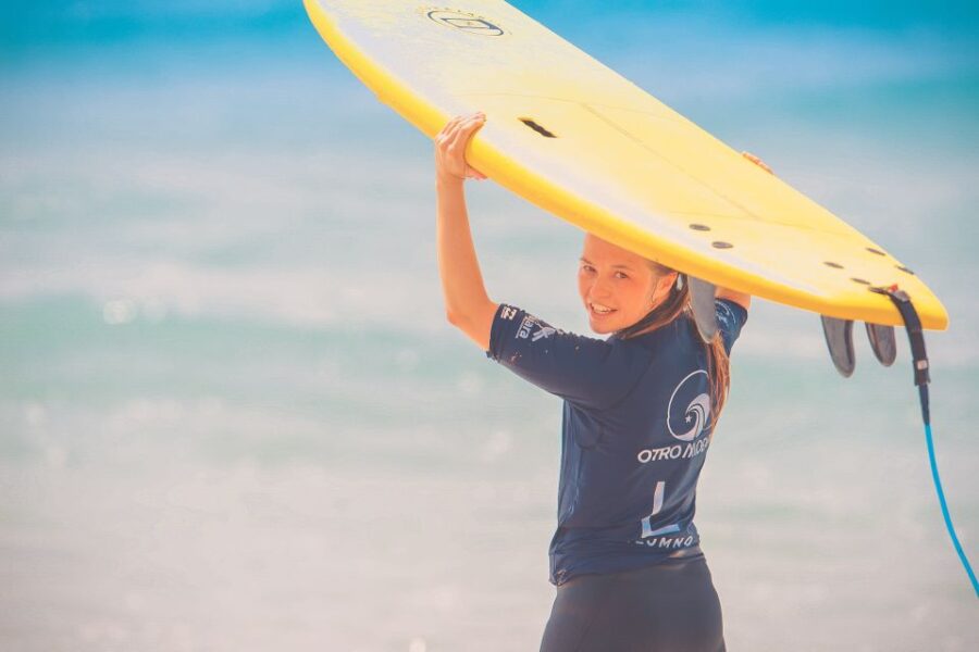 learn-to-surf-at-the-white-beaches-in-fuerteventuras-south-activity-description
