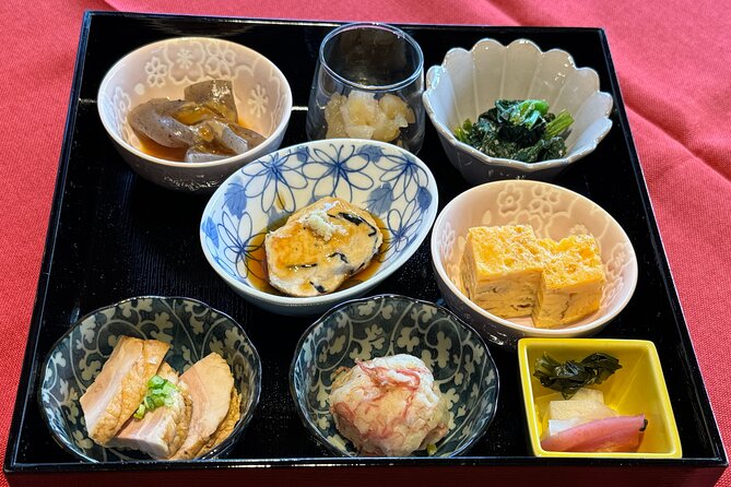 Let's Lunch / YANAKA MADAME HOME / Local Dish & Rice Ball Making.
