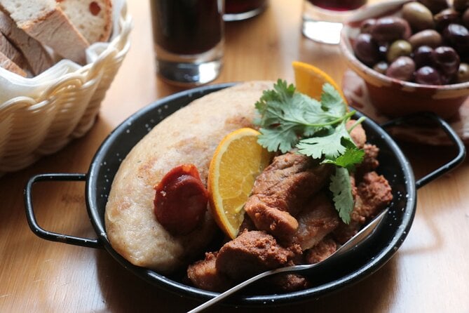 Lisbon 4 Foodies Tour - From Street Food to Awarded Chefs' Portuguese Delicacies - Mouthwatering Street Food Delights