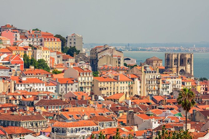 Lisbon Private Driver and Customizable Tour - Overview of the Tour