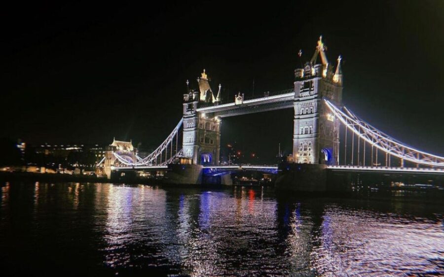 London Bridges Night Time Light Private Tour - Activity Details