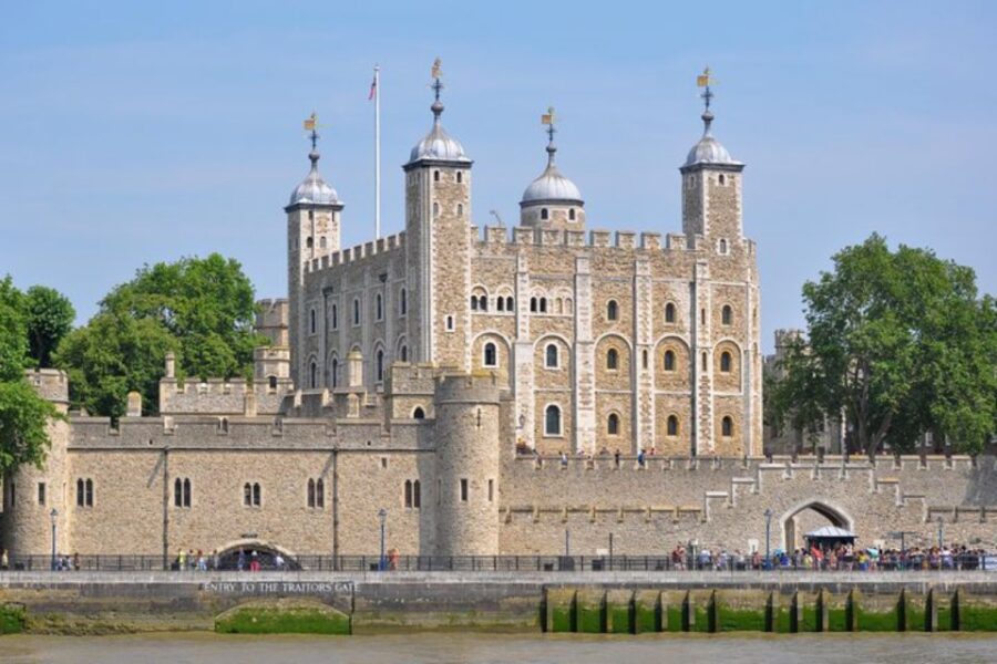 London: Medieval London Self-Guided Audio Tour - Tour Overview