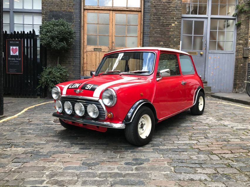 London: Private Panoramic 2-Hour Tour in a Classic Car - Experience the Iconic Mini Cooper