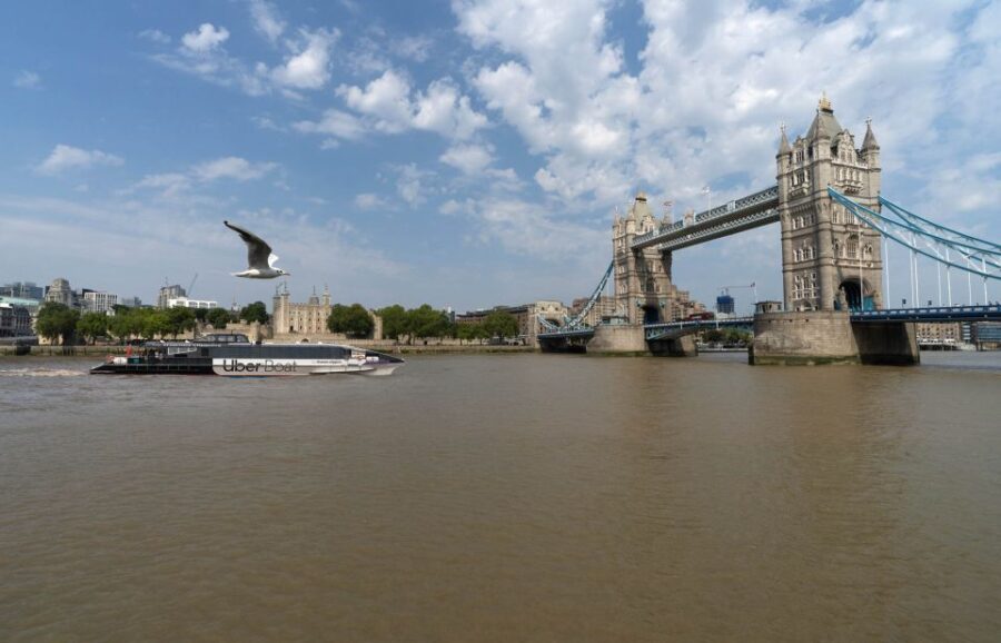 London: Uber Boat by Thames Clippers Hop-On Hop-Off Pass - Discover Londons Landmarks