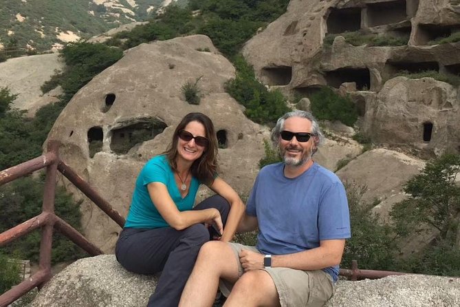 Longqingxia Gorge Cruise and Guyaju Cave Dwellings Private Day Tour - Tour Overview