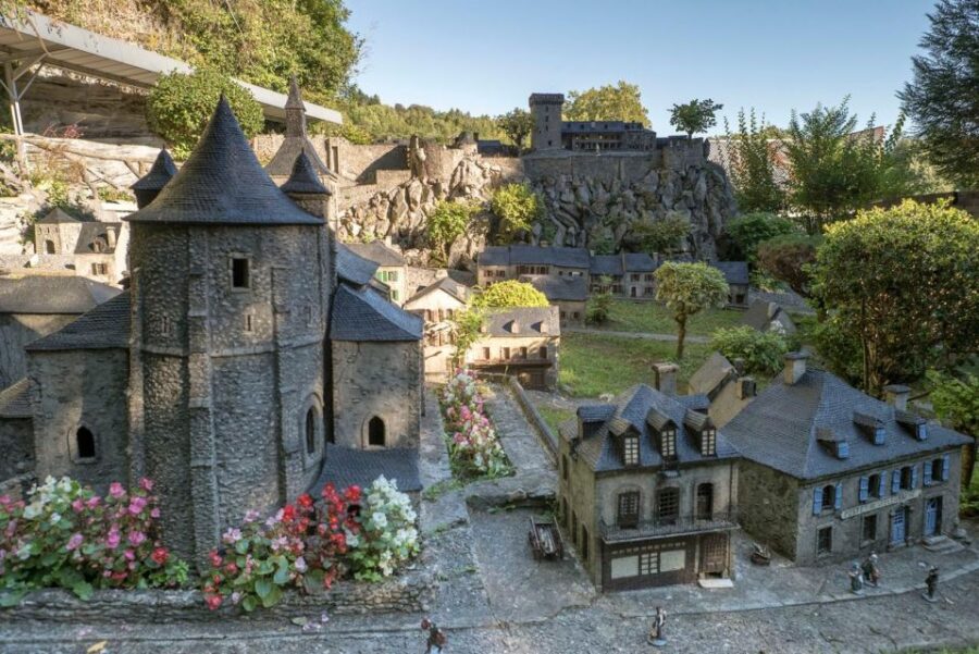 lourdes-pass-2-museums-to-visit-and-the-little-train-museums-in-lourdes