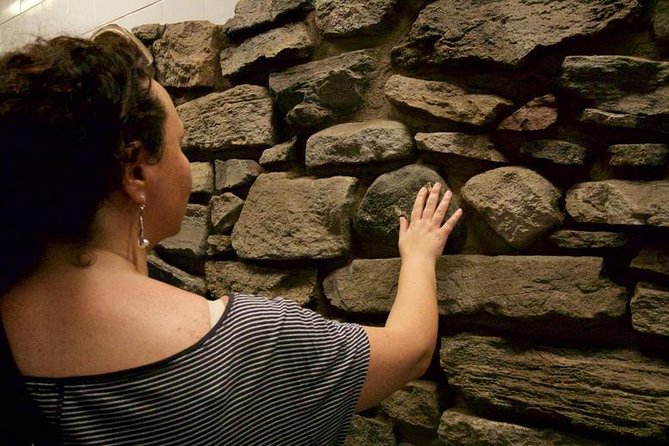 Lower Manhattan Tour: The Remnants of Dutch New Amsterdam! - Exploring Bowling Greens Rich History