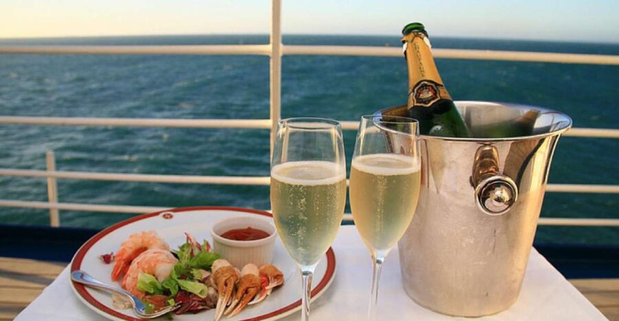 Lunch Cruise With Live Jazz on Sydney Harbour - Cruise Overview