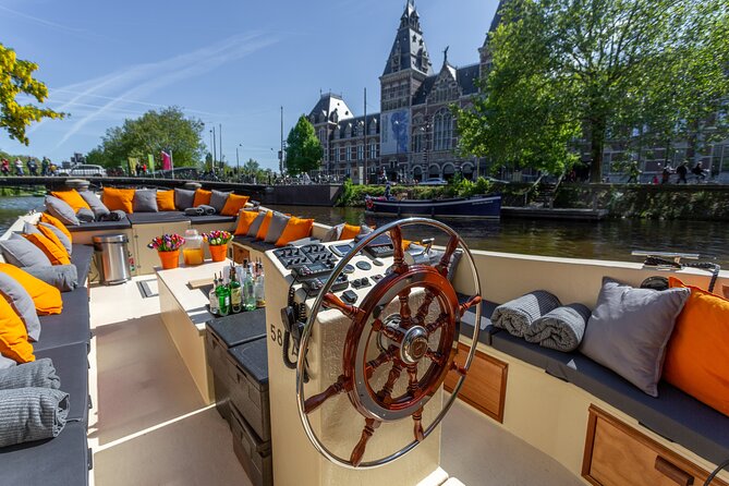 Luxury Boat Tour in Amsterdam With Bar on Board - Boat Specifications