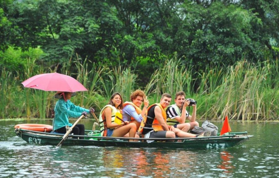 Luxury Private Tour: Ninh Binh: Hoa Lu-Tam Coc/Trang An - Tour Details