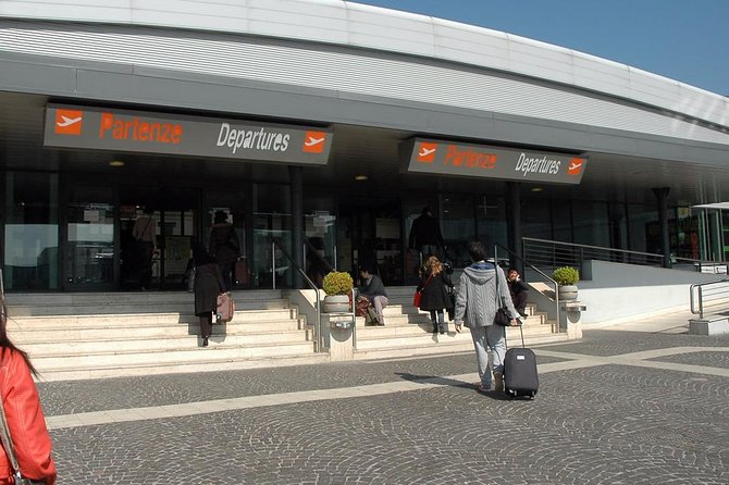 Luxury Private Transfer From Rome to Civitavecchia Port - Overview of Service