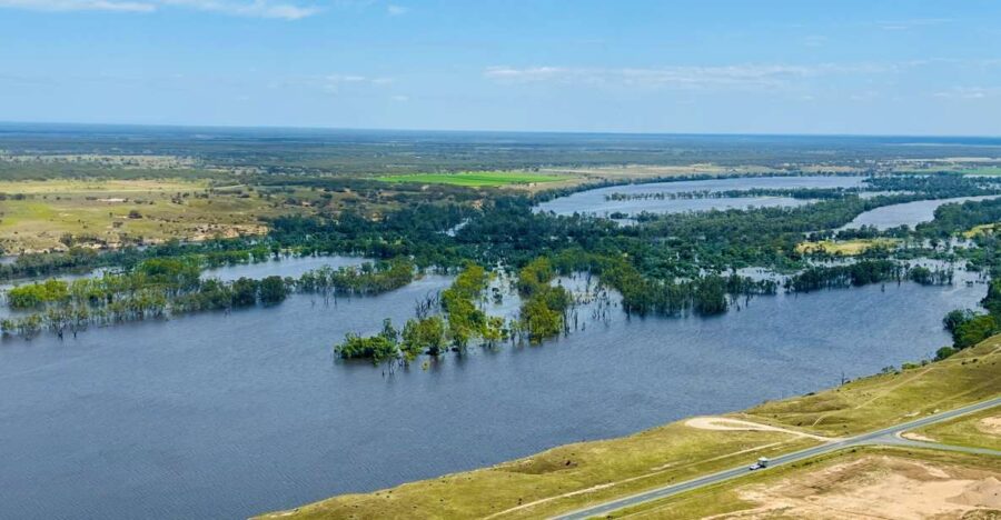 lyndoch-murray-river-barossa-scenic-helicopter-flight-tour-details