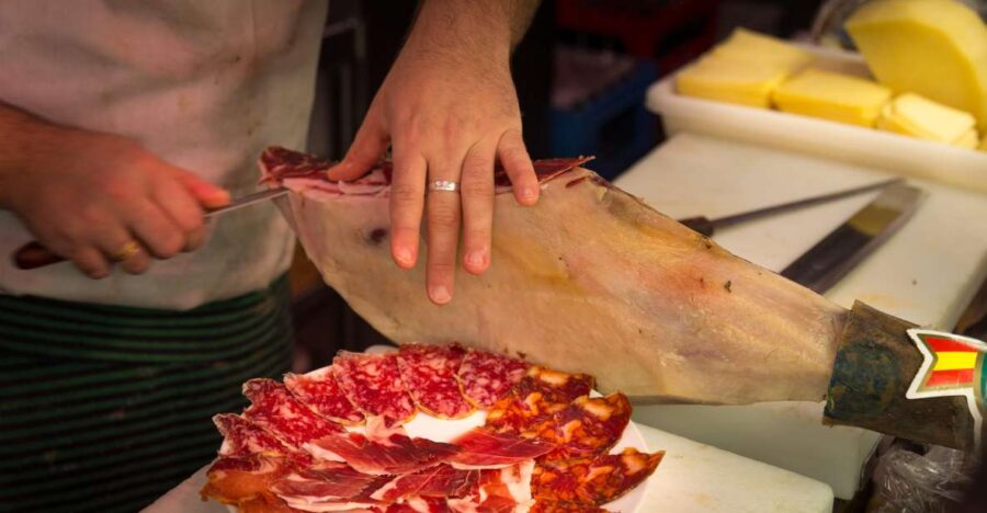 Madrid: Authentic Tapas Evening Tour With a Side of History - Tour Duration and Type