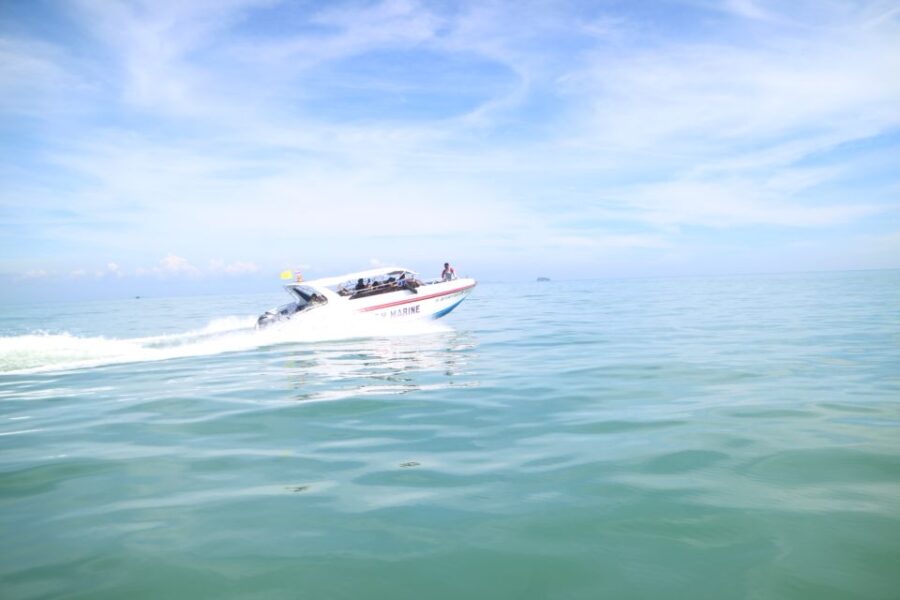 Maithon Private Island: Small Group Scuba Dive or Snorkeling