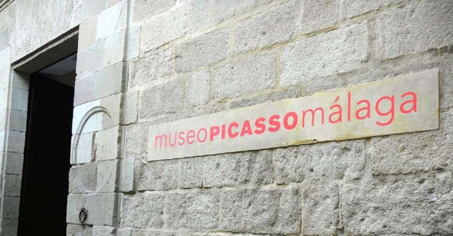 Malaga: 2-Hour Picasso Museum Private Guided Tour - Discovering the Picasso Museum