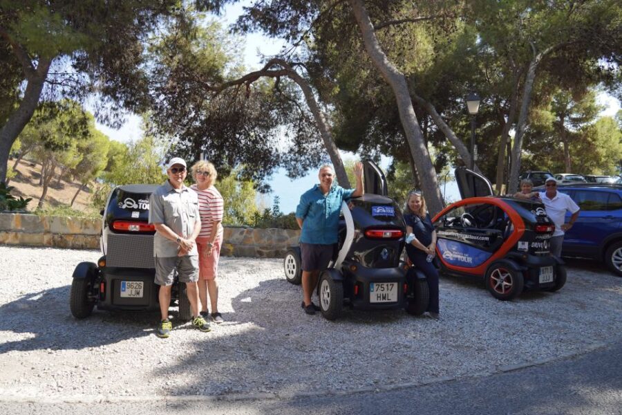 Malaga: Electric Car City Tour and Visit Gibralfaro Castle - Tour Highlights