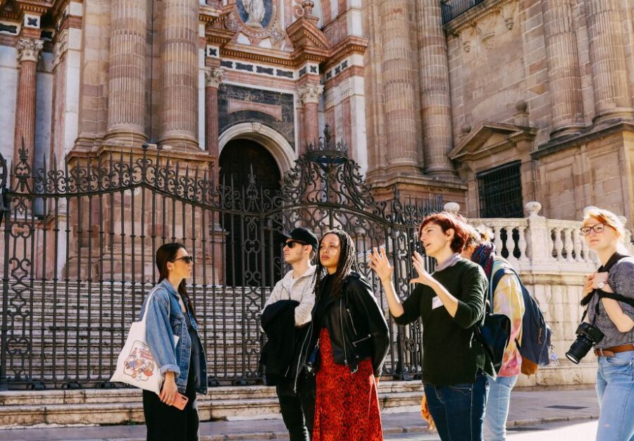 Málaga: Flamenco and City Highlights Guided Tour - Tour Overview