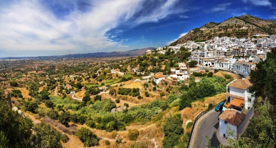 Malaga: Private Day Trip to Mijas - Overview of the Private Day Trip