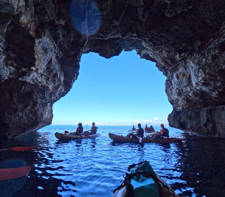 Mallorca: Sea Caves by Kayak and Snorkeling With Snack - Discover the Sea Caves