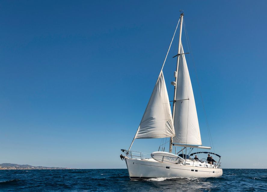 marbella-private-sailing-yatch-charter-with-skipper-luxury-sailing-experience