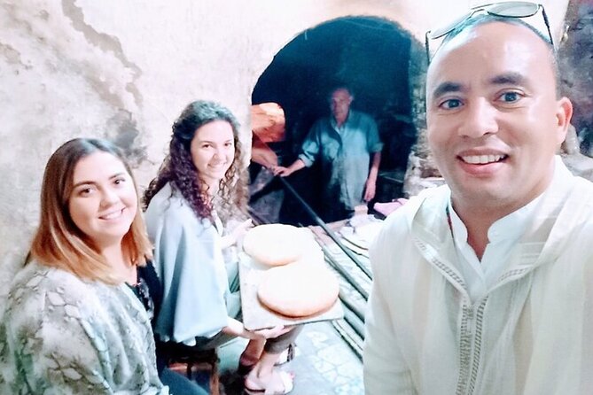 Marrakech Highlights: Majorelle, Bahia Palace, Mellah & Souks: Private Tour - Exploring the Medina and Souks