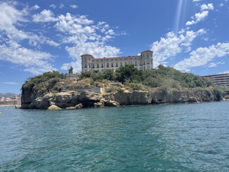 Marseille: Boat Tour With Stop on the Frioul Islands