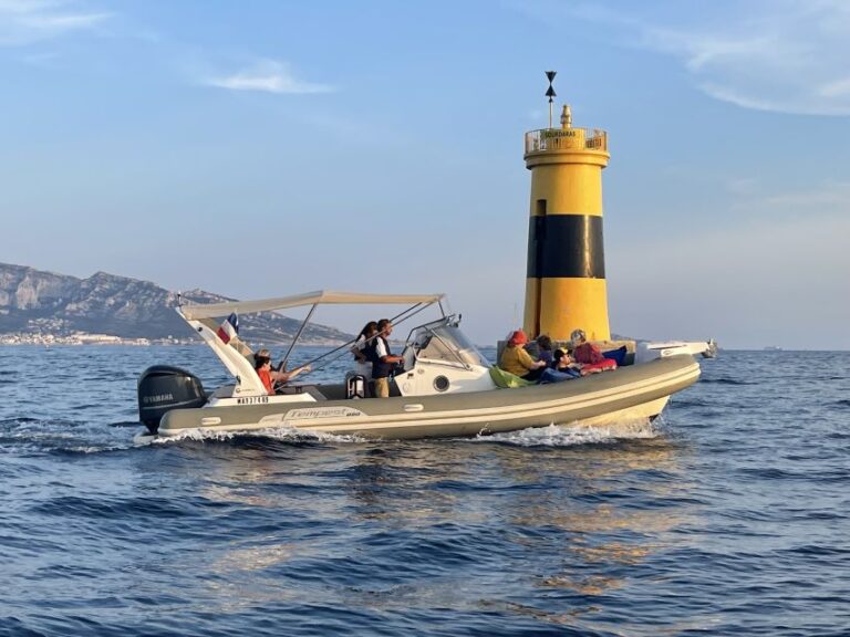 Marseille: Frioul Islands Sunset Speedboat Cruise