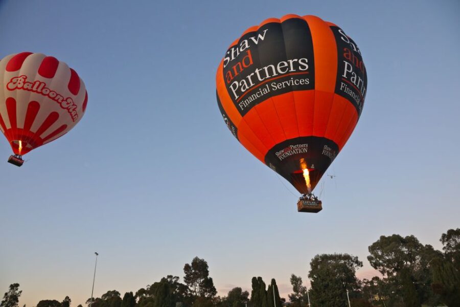 Melbourne: Sunrise Hot Air Balloon Experience - Breathtaking Skyline Panorama