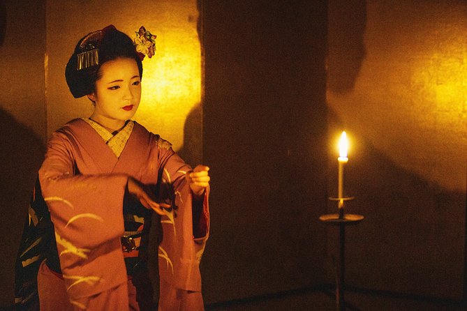 Mesmerizing Dinner With Maiko & Geisha