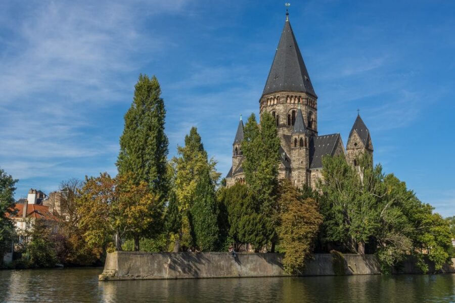 metz-bachelorette-party-outdoor-smartphone-game-game-overview