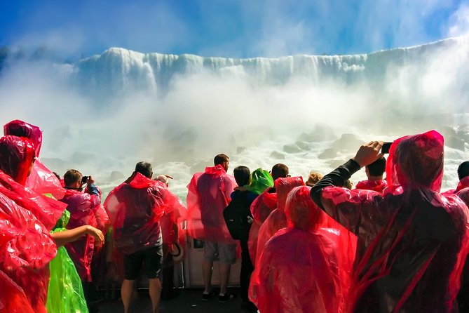 Mississauga To Niagara Falls Day Tour (Includes Boat Cruise & Wine Tasting) - Guided Exploration