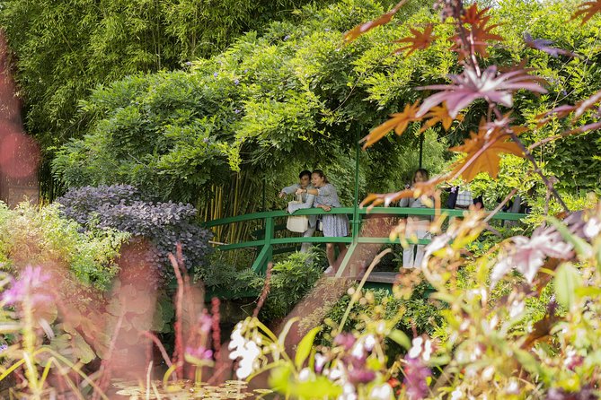 Monet Gardens Small Group Tour From Paris - Tour Description