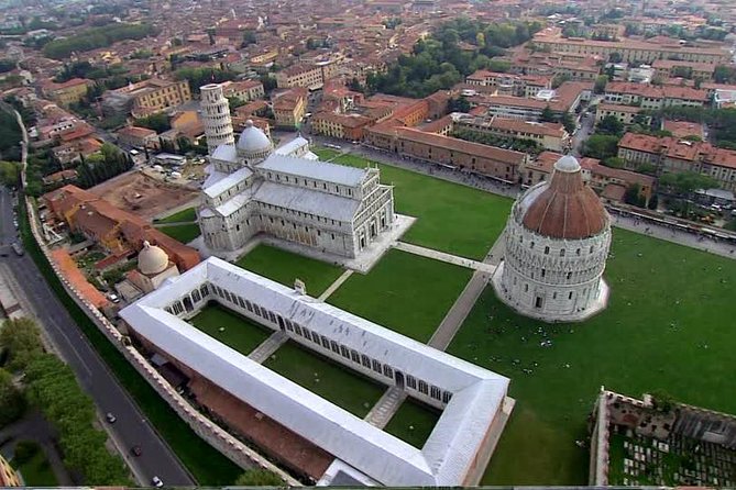 Monumental Complex of Pisa Cathedral Square - Overview of the Monumental Complex