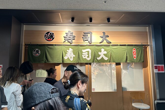 Morning Market Adventure: Toyosu & Tsukiji With Tuna Auction - Overview of the Morning Market Tour