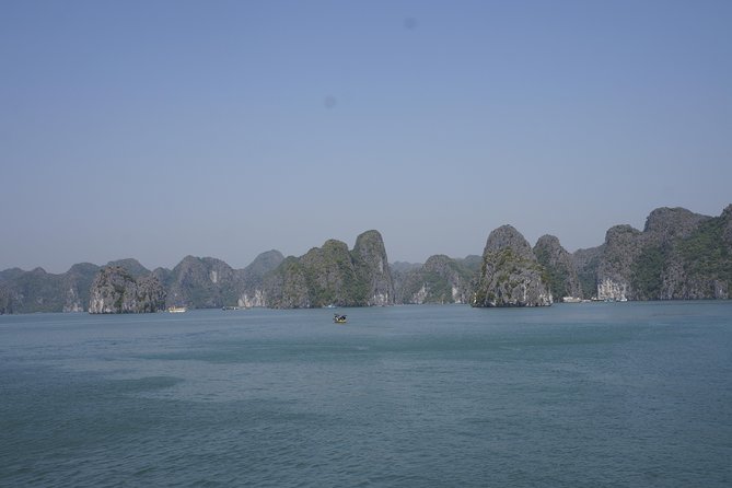Most Favorite Full Day Boat Tour With Kayaking in Lan Ha Bay, Ha Long Bay