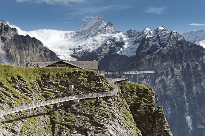 mount-first-gondola-ride-from-grindelwald-overview-of-mount-first