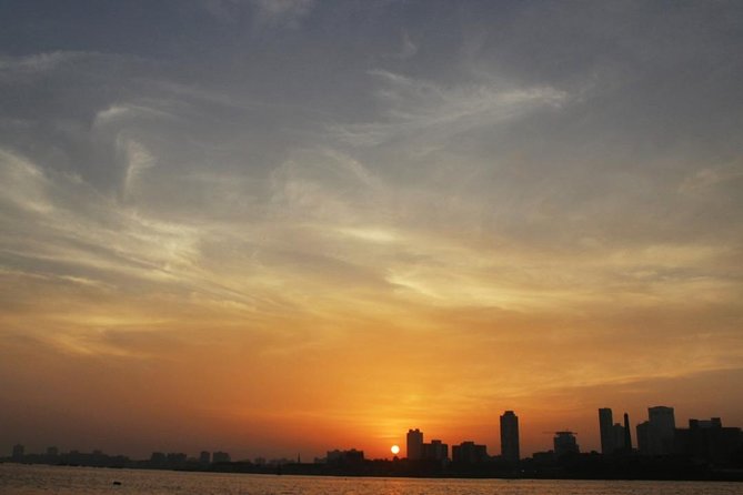 Mumbai Sky Line Private Sailing Excursion for up to 5ppl