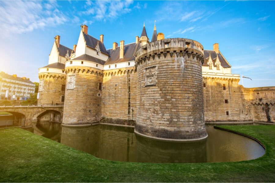 nantes-self-guided-scavenger-hunt-walking-tour-general-tour-information