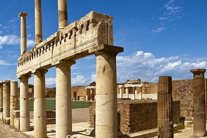 Naples City and Pompeii Half Day Sightseeing Tour