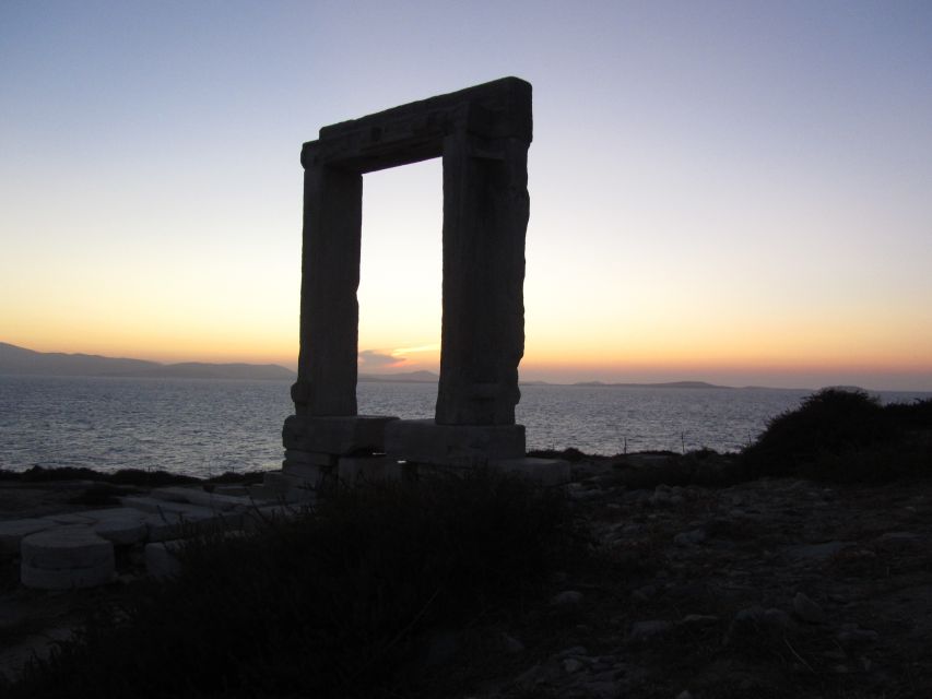 Naxos Castle Walking Tour and Sunset at the Portara - Tour Overview