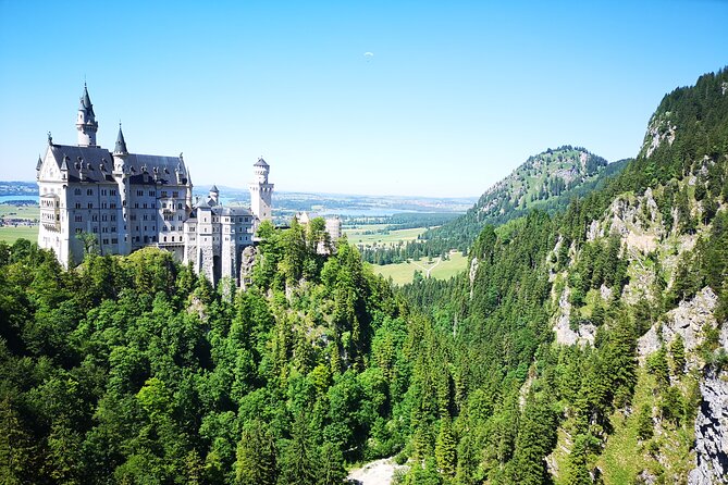 Neuschwanstein Castle by Bus Incl. Bike Ride or Hohenschwangau - Highlights of the Tour