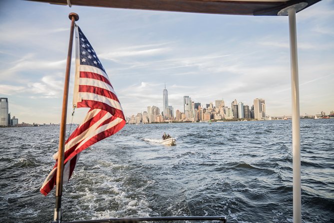 New York City Sightseeing Cruise From Chelsea Piers - Inclusions and Amenities