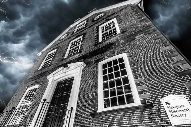newport-ghosts-seaside-hauntings-and-hags-tour-meeting-point