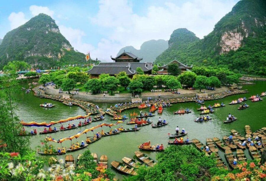Ninh Binh: Trang An & Hoa Lu Full Day With Lunch Buffet, Bike - Tour Overview
