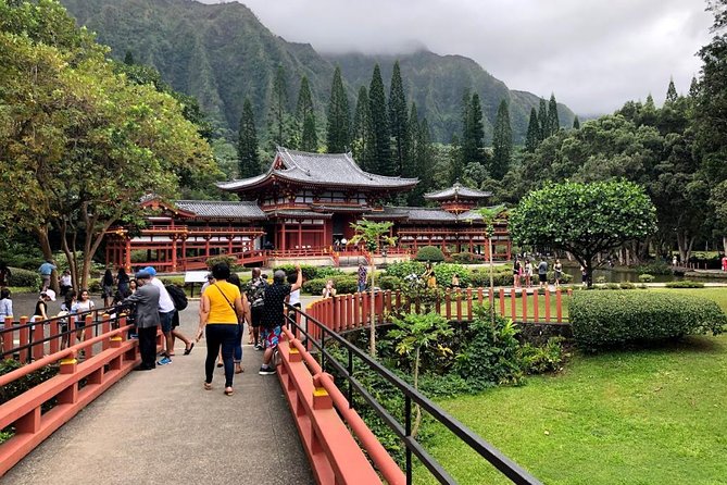 Oahu Circle Island Tour With Byodo-In Temple Admission - Tour Overview