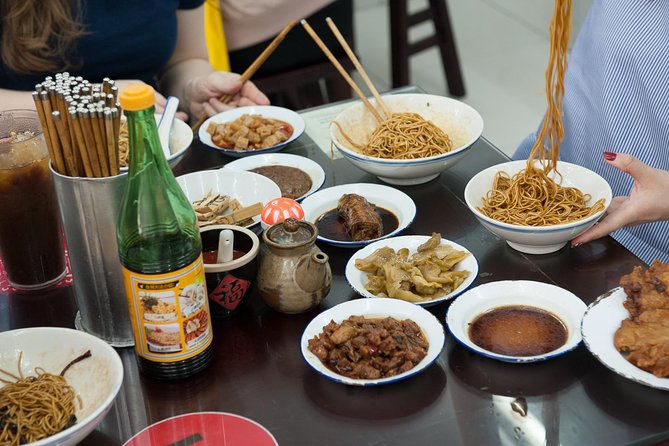 Off-beaten Route: Shanghai Old Town Discovery&Street Food Tasting - Highlights and Itinerary