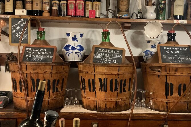 Old Taverns and Rialto Market Food Adventure