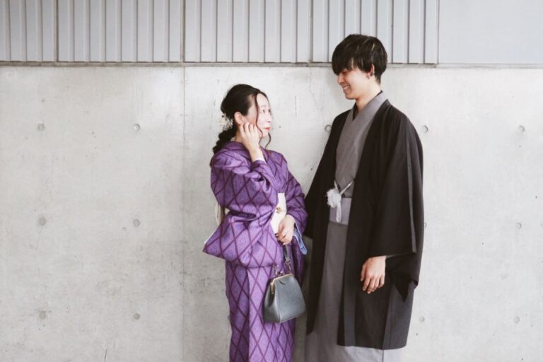 Osaka: Kimono Rental Traditional Experience at WARGO