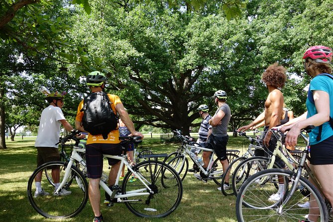 Ottawa Highlights 3.5 Hour Bike Tour